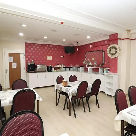 Peracity Hotel