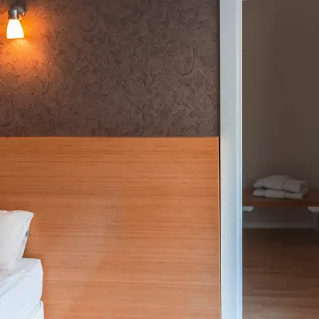 Peracity Hotel